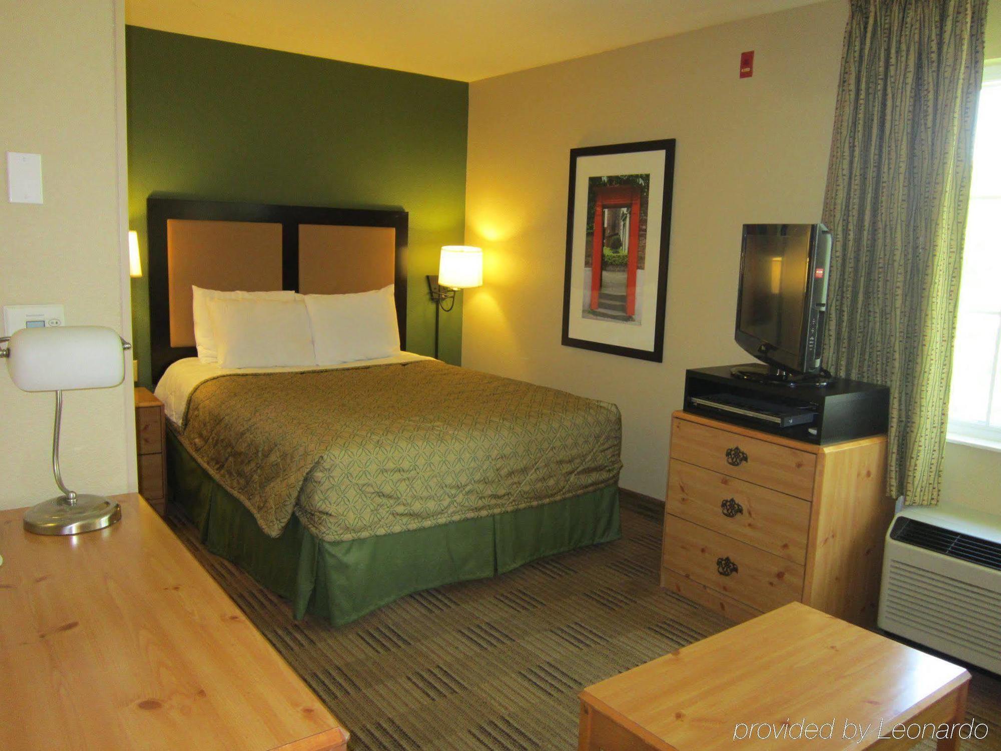 Extended Stay America Suites - Pleasanton - Chabot Dr Exterior photo